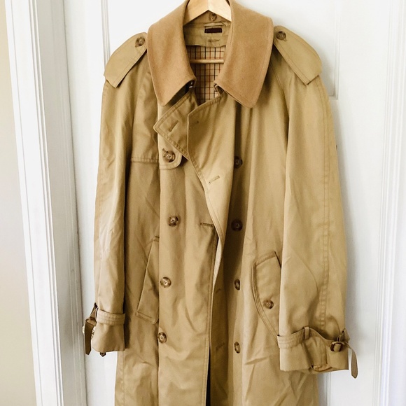 Vintage Lined Tan wool collar Trench Coat Made in Poland Size 44R pockets belted - Picture 2 of 16